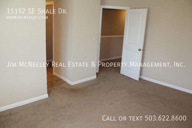 Building Photo - 15192 SE Shale Dr