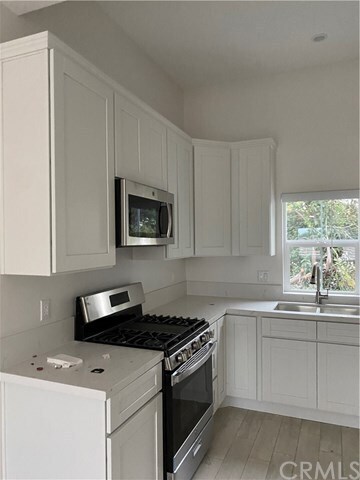 Building Photo - 8139 4th St