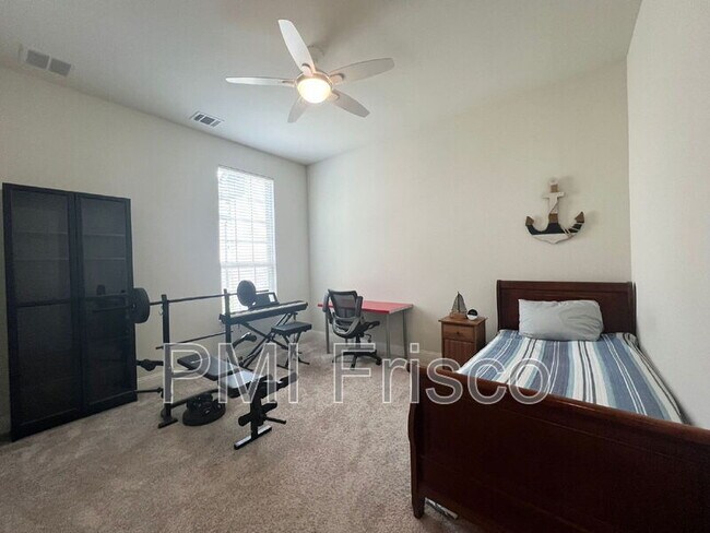 Building Photo - 10505 Wintergreen Dr