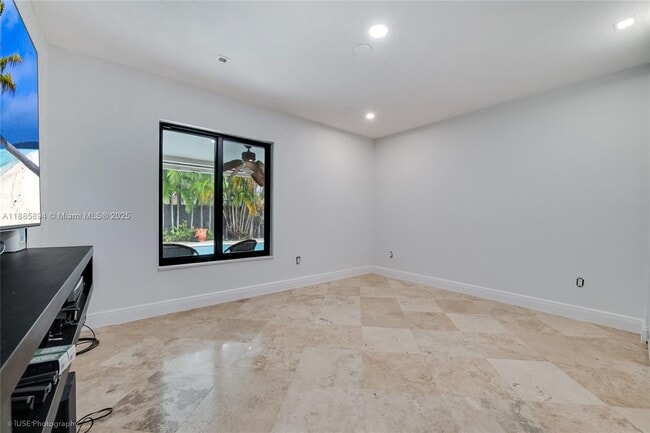 Building Photo - 12715 SW 96th Terrace
