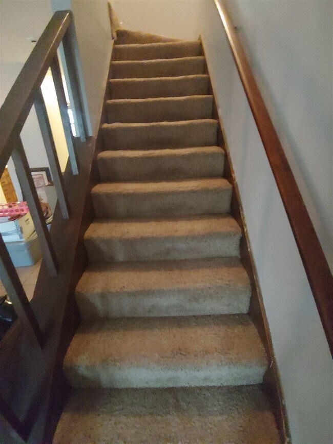 Building Photo - 2346 La Rue Ct