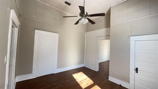 Building Photo - 2109 Highland Ave