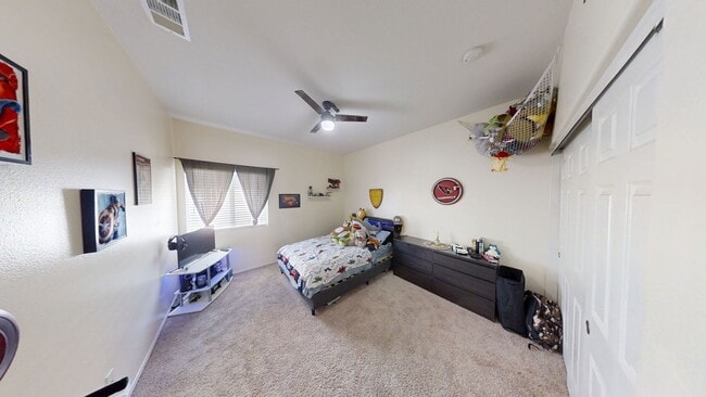 Building Photo - Charming 3 bed 2 bath Home in Fairway Cany...
