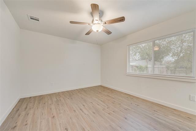 Building Photo - 3853 Commonwealth Dr