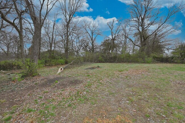 Building Photo - Renovated East Nashville Home | 3BR + Washer/Dryer + Off-Street Parking