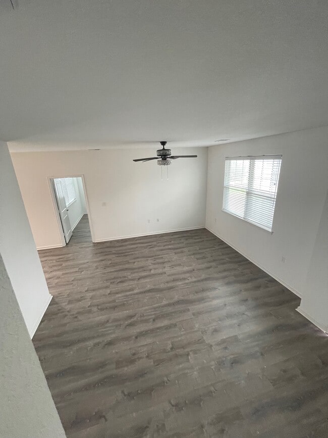 Building Photo - 4024 Trenwith Ln