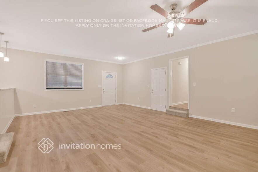 Building Photo - 2811 Dunwood Ln