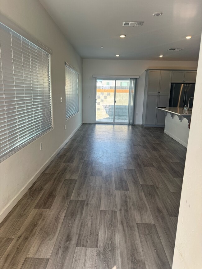 Building Photo - 3321 Mulberry Grv Wy