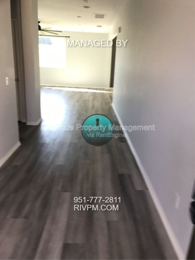 Building Photo - 8284 Camino Alto Dr