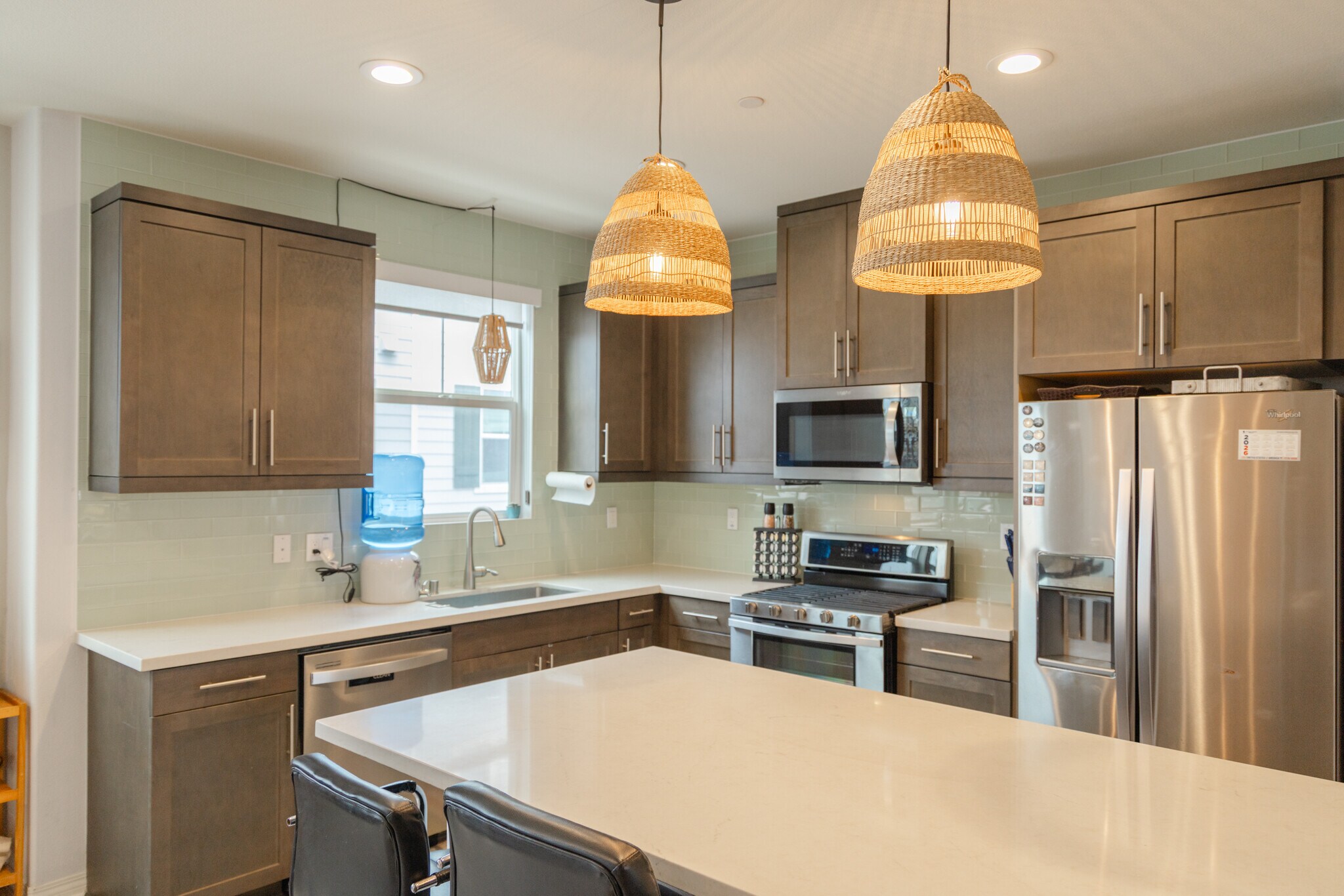 Building Photo - 505 Lark Way