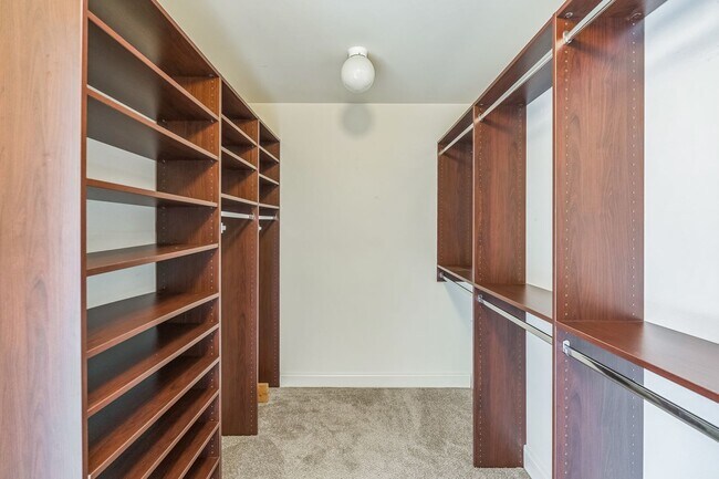 Building Photo - Gorgeous 3-Bedroom Townhome in East Norriton!