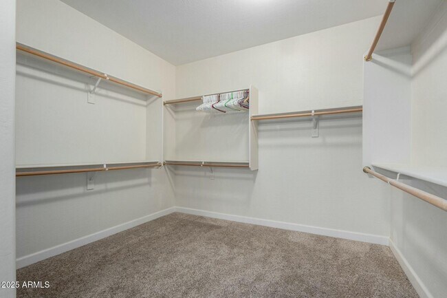 Building Photo - 9768 W Prospector Dr