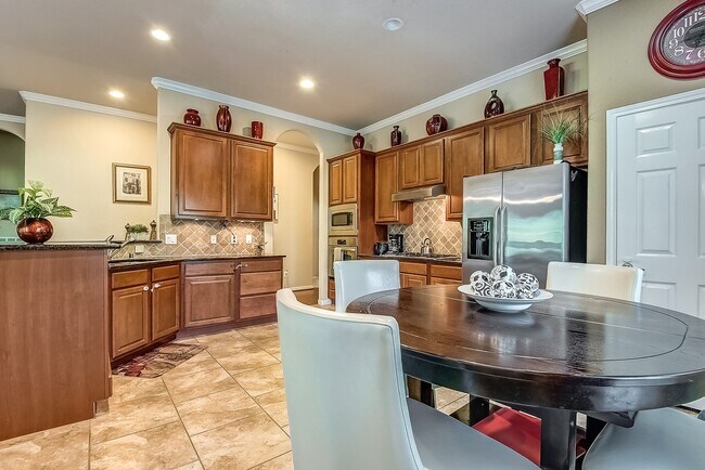 Building Photo - 18318 Hampton Hills Dr