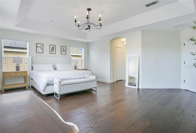 Building Photo - 15049 Spinnaker Cove Ln