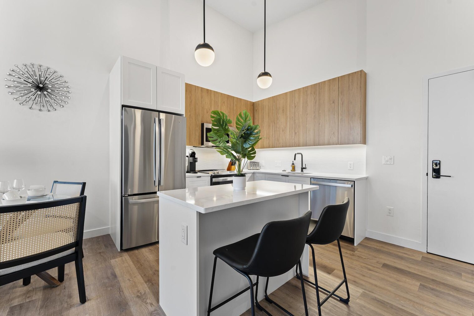 Building Photo - 282 Bremen St