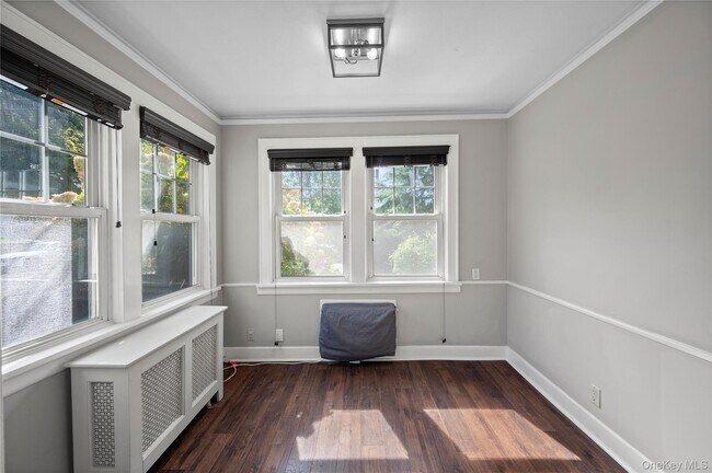 Building Photo - 305 Columbus Ave