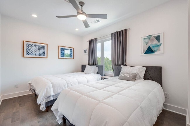 Building Photo - 808 Vibe Pl