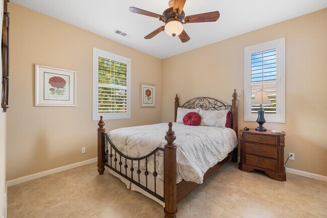 Building Photo - 73757 Picasso Dr