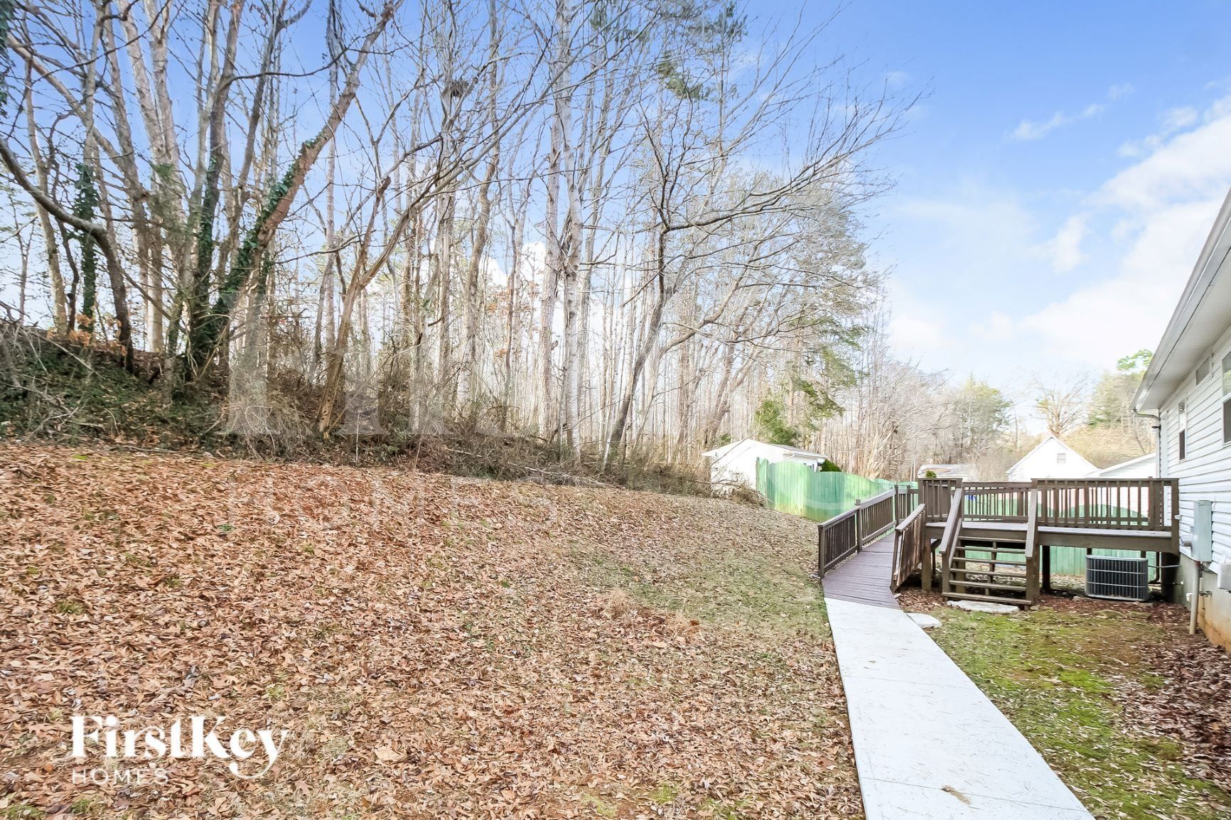Building Photo - 3820 Spring Branch Dr