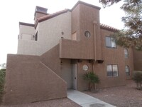 Building Photo - Pleasant 2 Bedroom 2 Bathroom Condo in Gat...