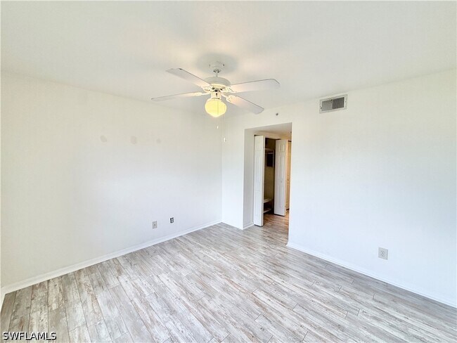 Building Photo - 4680 St Croix Ln