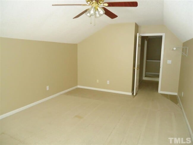 Building Photo - 2306 Nutting Ln