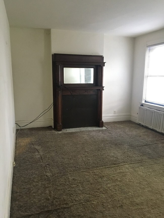 Building Photo - 734-736 Franklin Ave