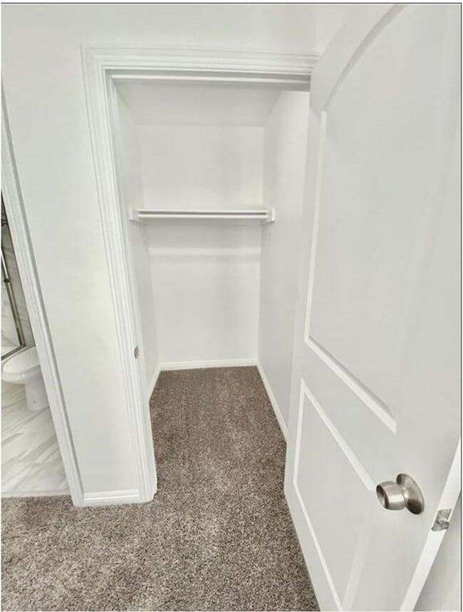 Building Photo - BROADWAY(10617)