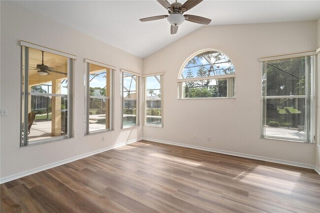 Building Photo - 1103 Signature Dr