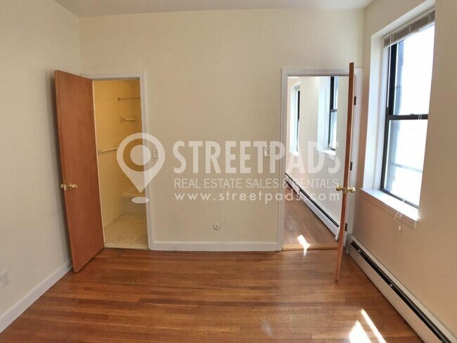 Building Photo - 1 bedroom in Boston MA 02134