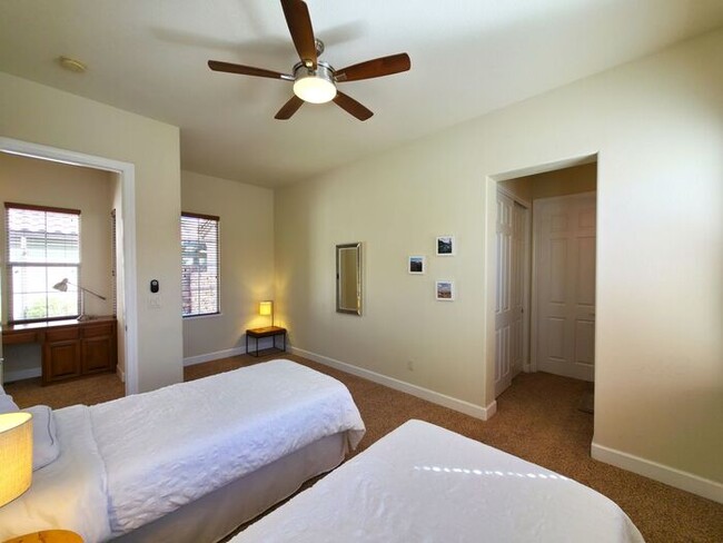 Building Photo - All-Inclusive Executive Luxury in Somerset...