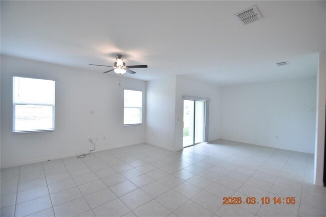 Building Photo - 6252 Shiner St