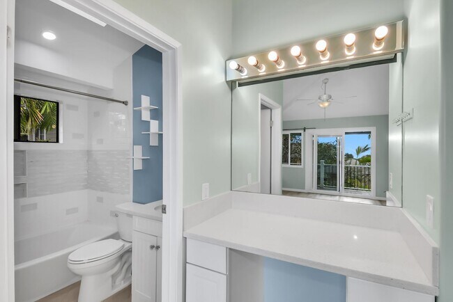 Building Photo - 73-4338-4338 Koi Koi St