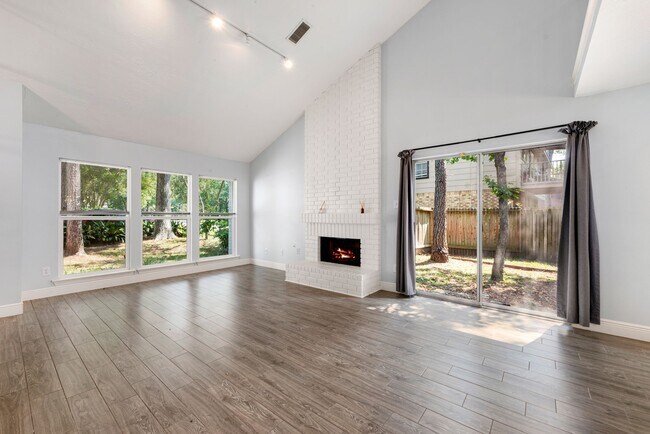 Building Photo - 43 N Cypress Pine Dr