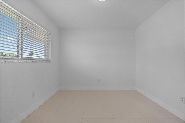 Building Photo - 10501 SW 53rd St