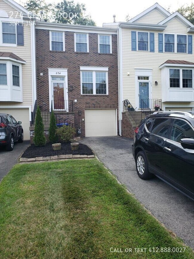 Building Photo - 274 Clearbrook Ct