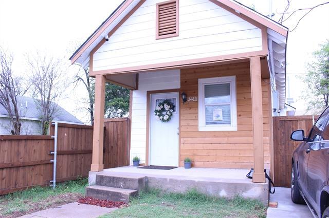 Building Photo - 2411 Anderson St