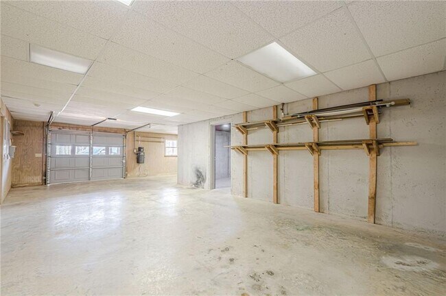 Building Photo - 34 Johnston Row NW