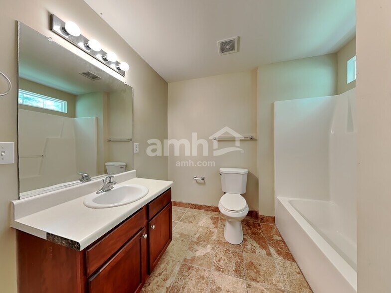Building Photo - 4635 Craver Woods Ct