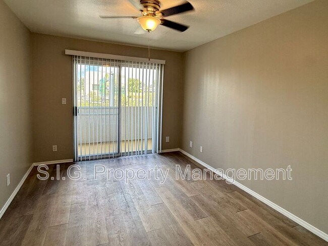 Building Photo - 4500 Laurel Canyon Blvd