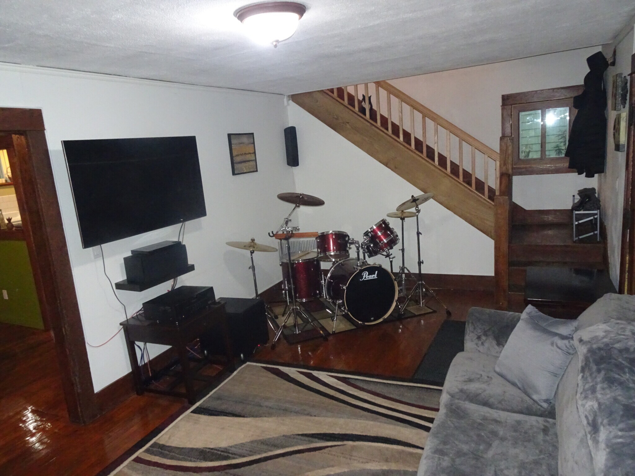 Building Photo - 718 Cliff St