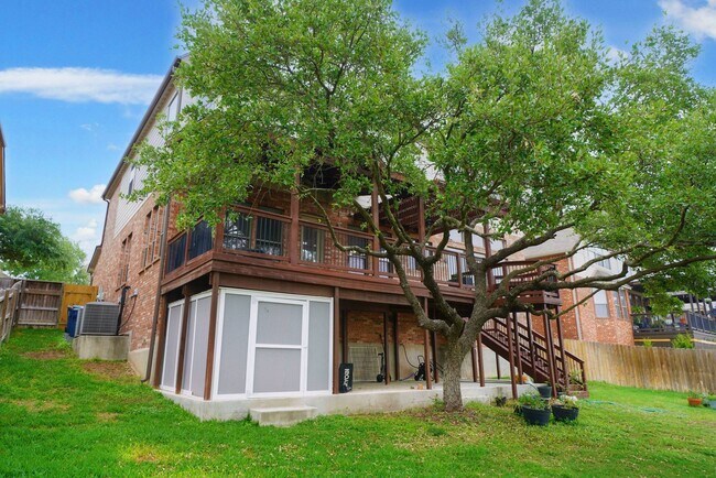 Building Photo - Executive Style Home Now Available in Ston...