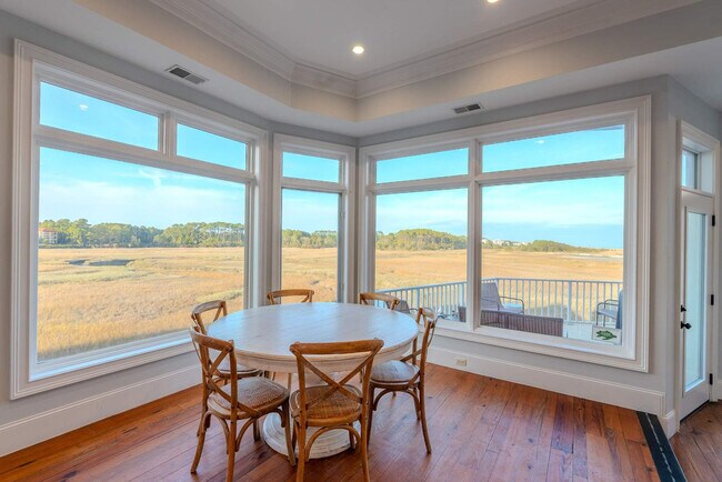 Building Photo - 87 Singleton Beach Rd