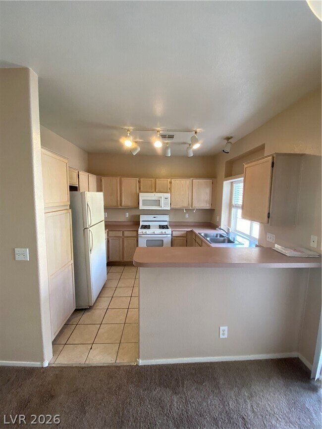 Building Photo - 6804 Indian Chief Dr