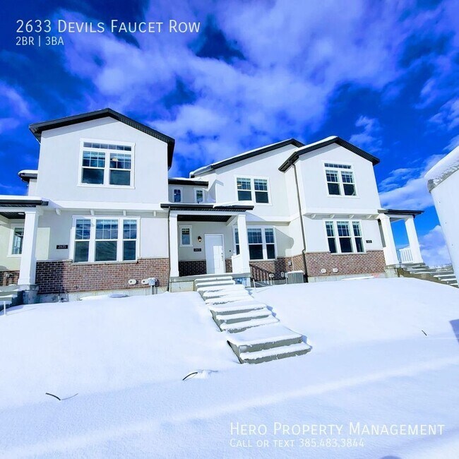 Stunning BRAND NEW Townhomes! 2633 Devils Faucet Row Magna UT 84044