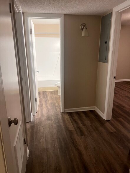 Hall - 715 Reynolds St