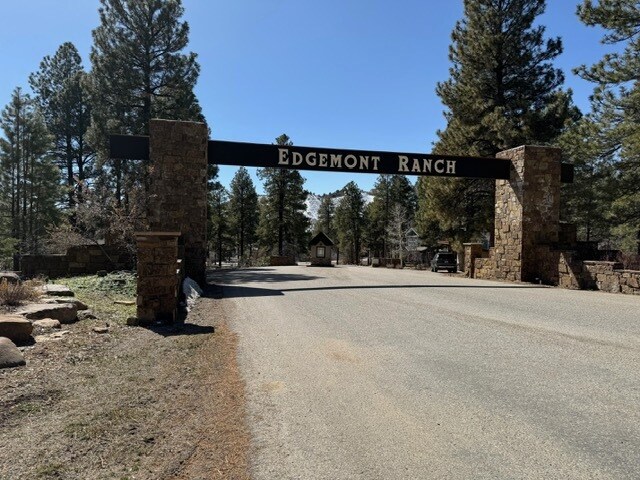 Building Photo - 281 Silver Queen S