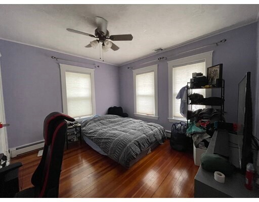 Building Photo - 86 Howard St