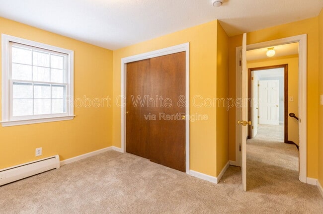 Building Photo - 57 Ellise Rd