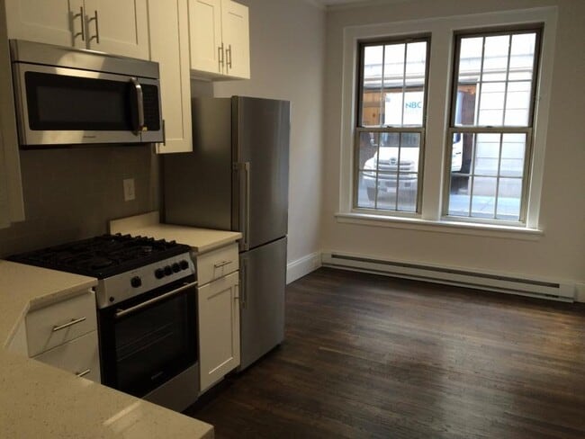 Building Photo - 2 bedroom in Boston MA 02115